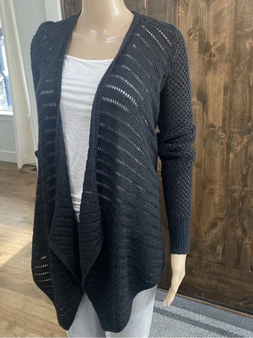 American Eagle Outfitters Size XS Black Open-Front Knit Cardigan Sweater- 032